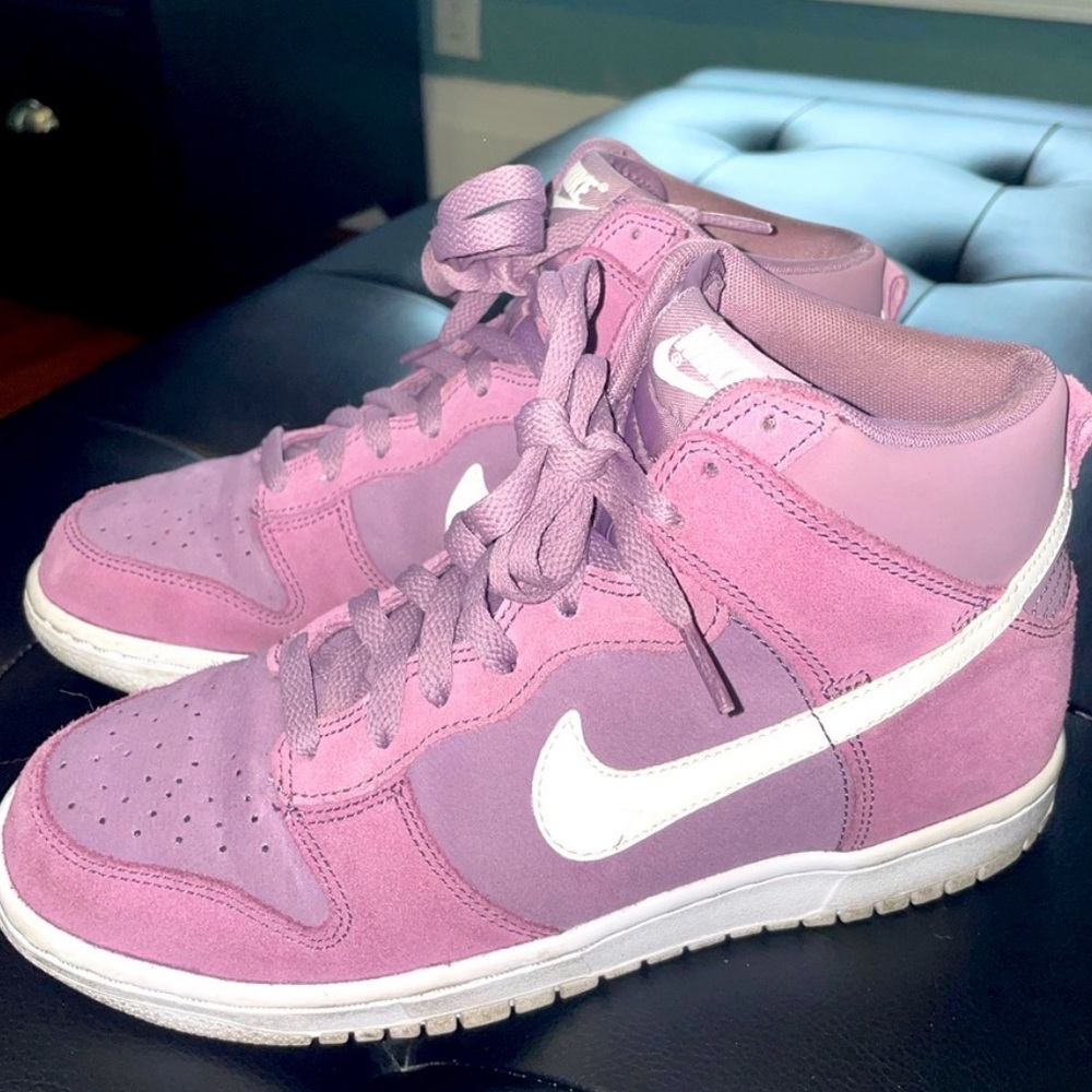 Purple/pink/white Womens Nike hightops